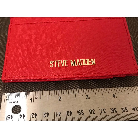 Steve Madden Red Card Holder, ID Wallet Zip Coin Purse - Picture 9 of 14